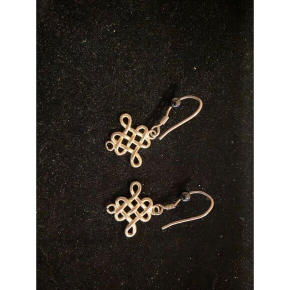 HANDMADE Jewelry - Celtic Knot Dangle Earrings
